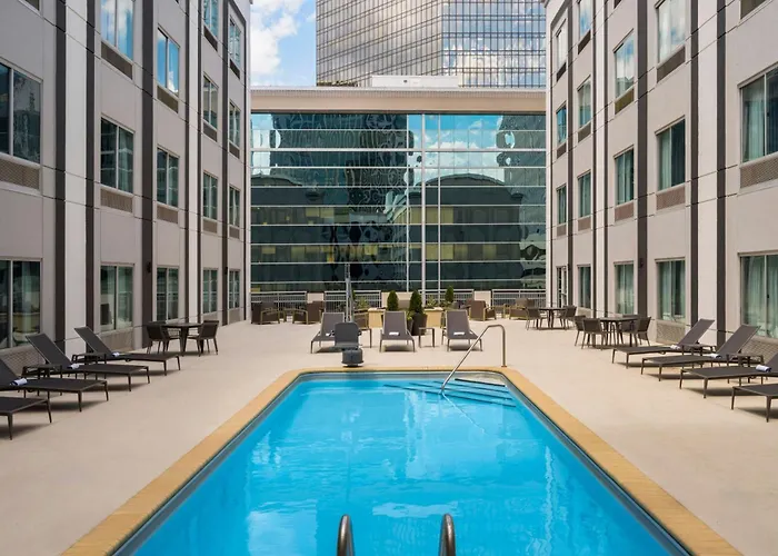 Courtyard Charlotte City Center
