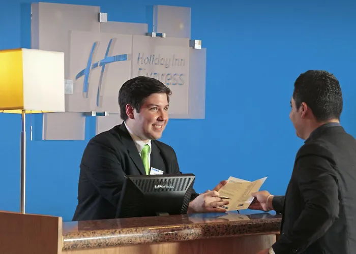 Holiday Inn Express Monterrey Galerias-San Jeronimo By Ihg
