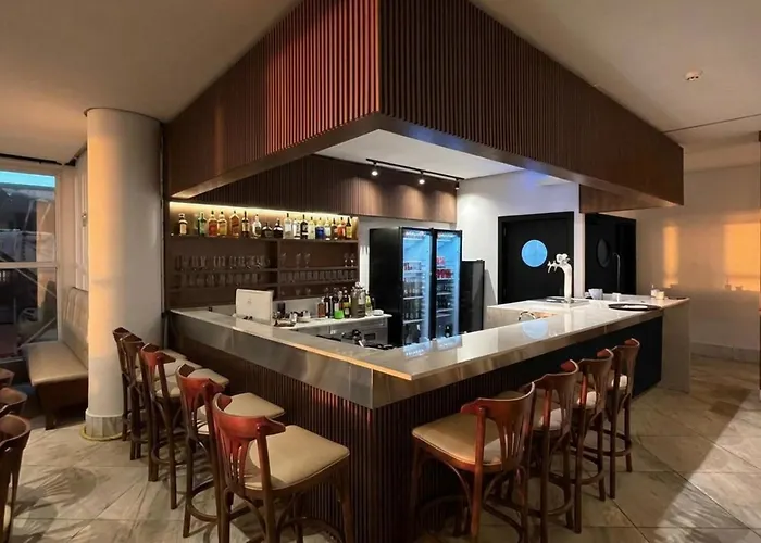 Favorita Golden Hotel E Eventos