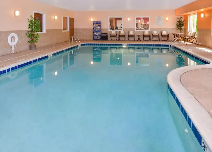 Holiday Inn Express Hotel & Suites Lancaster-Lititz By Ihg
