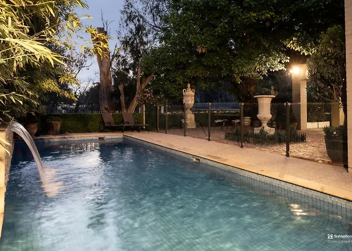 Cocknbull Boutique Hotel Echuca