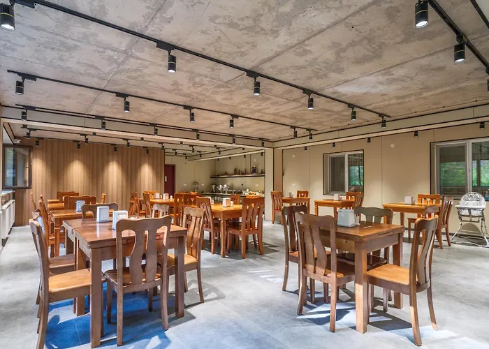 Hotel Iveria