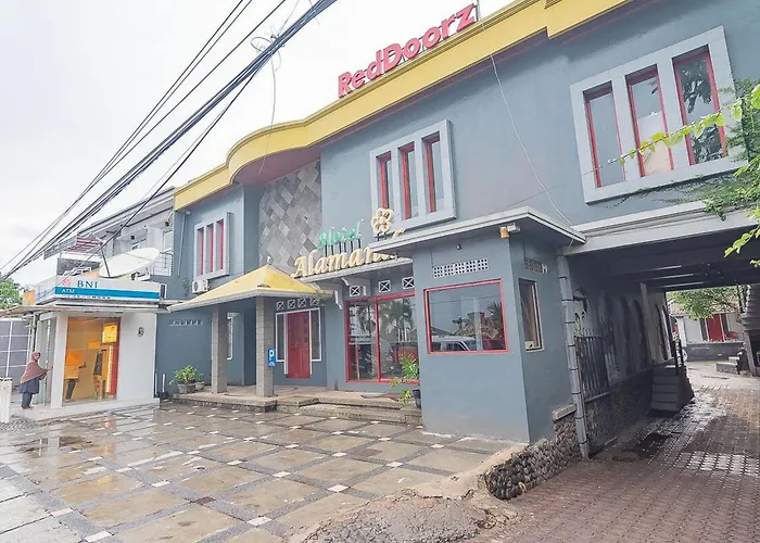 Reddoorz Plus @ Otista Garut