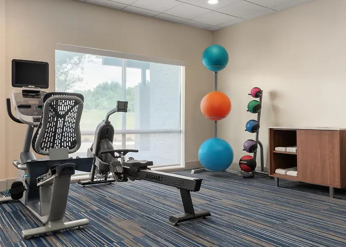 Holiday Inn Express & Suites - Staunton By Ihg