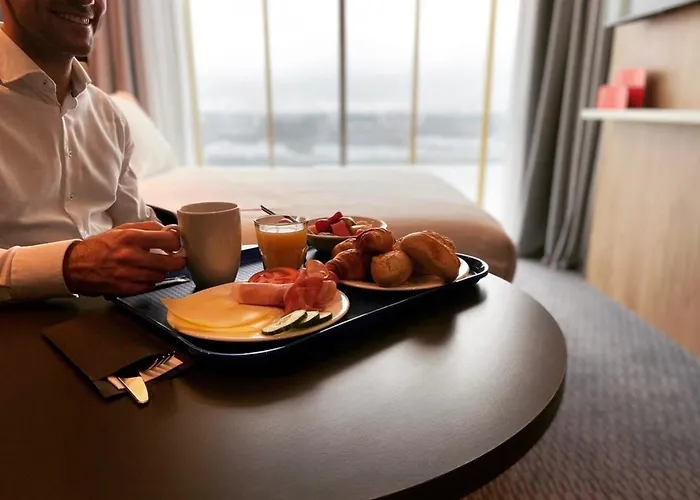 Holiday Inn Express Amsterdam - North Riverside By Ihg