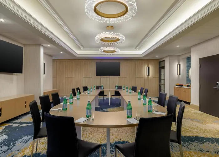 Even Hotel Detroit North - Troy By Ihg