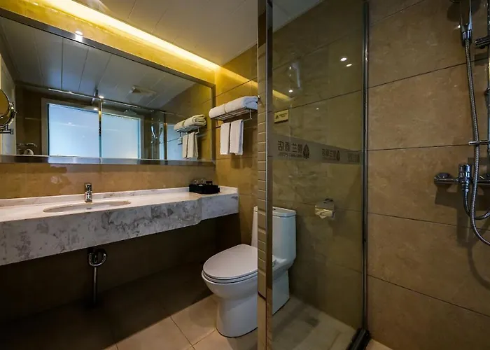 Jing Land Hotel