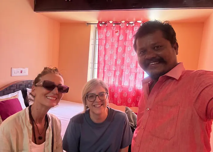 Panmozhi Residency- A Perfect Stay Just 100 Feet From The Girivalam Path