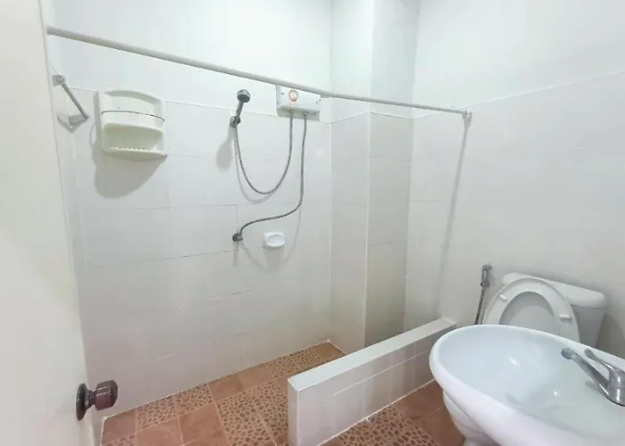 Piyaporn Hill Paradise Hotel