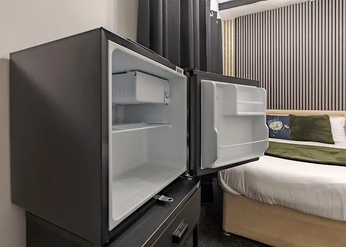 Stay Hub City Centre -Self Check-In Hotel
