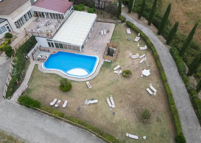 Relax Hotel Acquaviva - Tuscany Hills