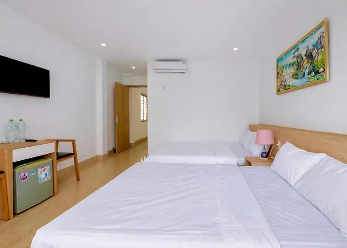 Sea Side Hotel Cat Ba & Music Box