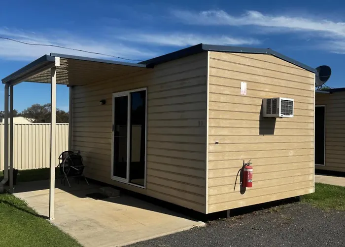 Yuleba Hotel Motel