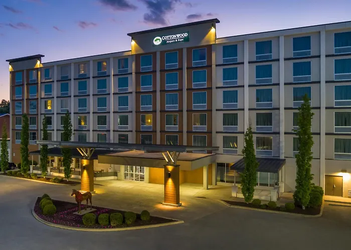 Cottonwood Airport&Expo Hotel Louisville