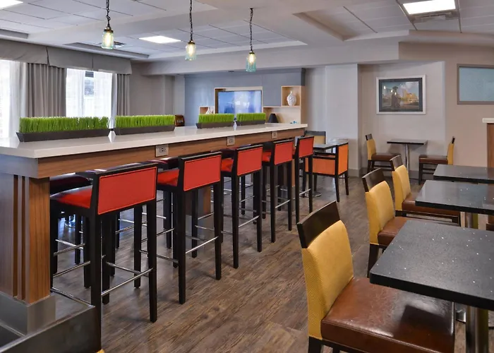 Holiday Inn Express & Suites Austin North Central By Ihg