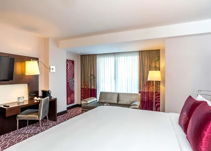 Novotel Yangon Max