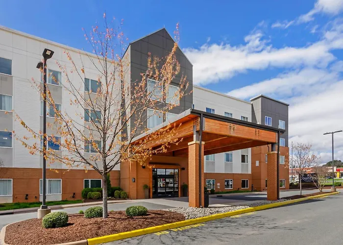 Country Inn & Suites By Radisson, Charlottesville-Uva, Va