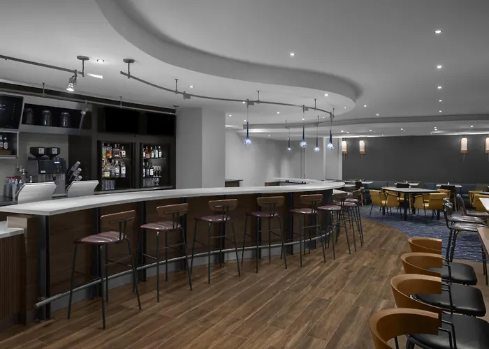 Courtyard By Marriott Lyndhurst/Meadowlands