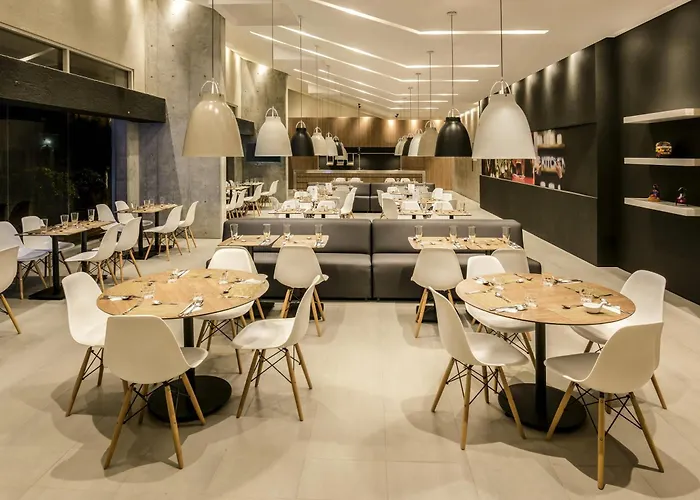 Hotel Ibis Cali Granada