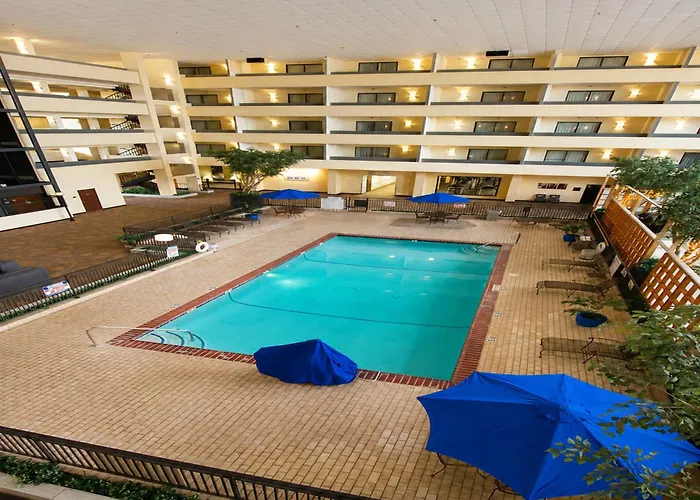 Atrium Hotel And Suites Dfw Airport