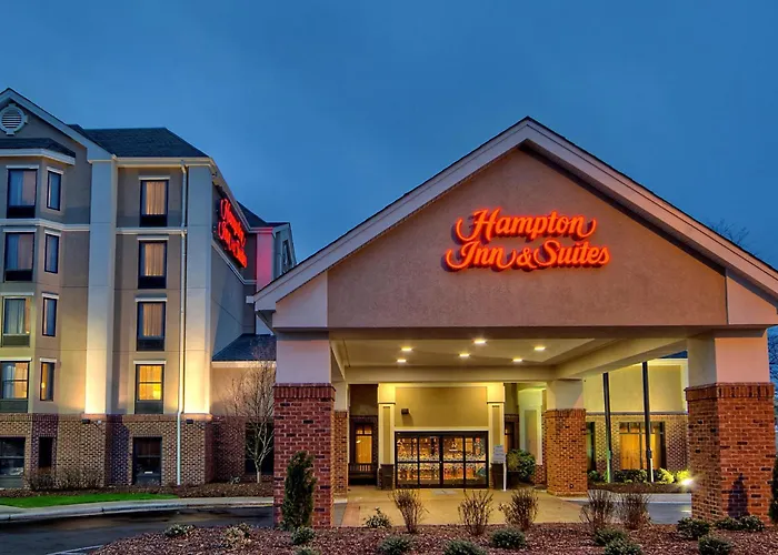 Hampton Inn And Suites Asheville Airport