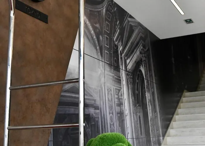 Hotel Bank