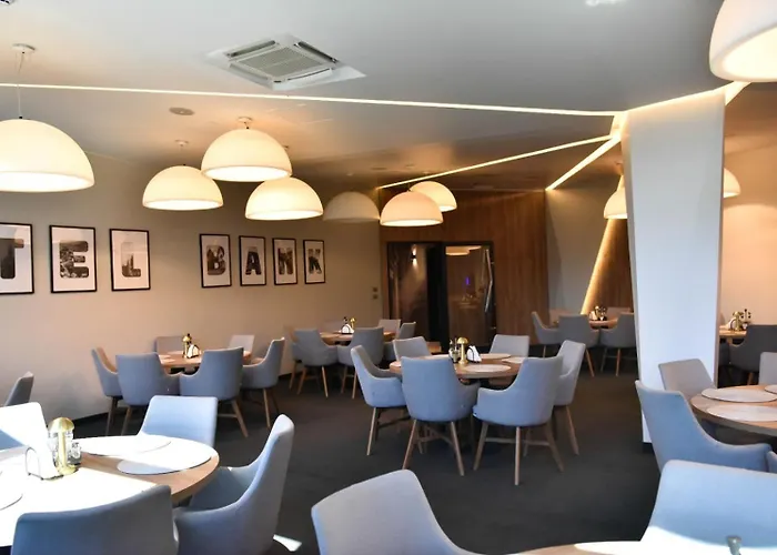 Hotel Bank