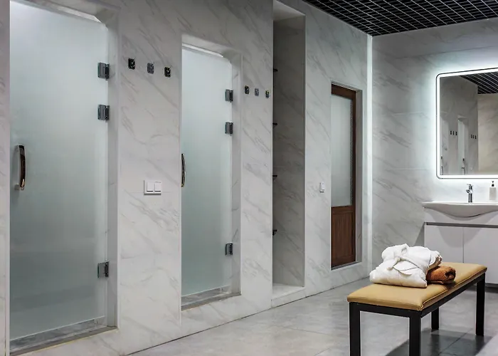 Silk Road Premium Hotel