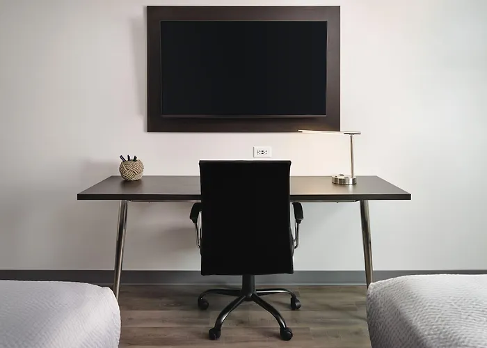Stayapt Suites Madison-Greenbrier