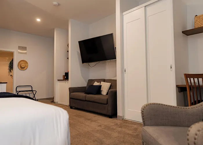 Bay Of Fires Holiday Suites - Town Centre