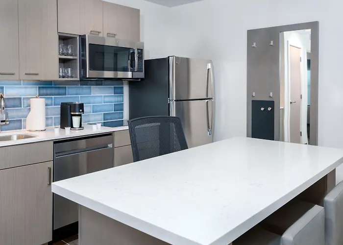 Hyatt House Tampa Airport/Westshore