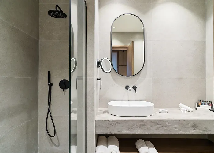Leonardo Boutique Hotel Larnaca