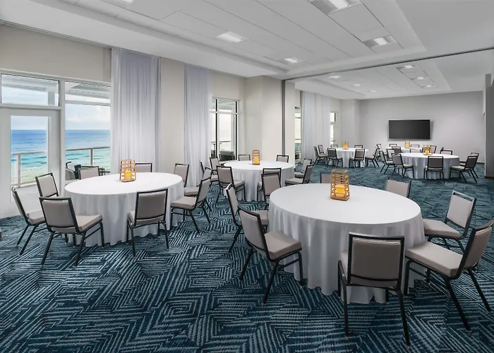 Hyatt Place Panama City Beach - Beachfront
