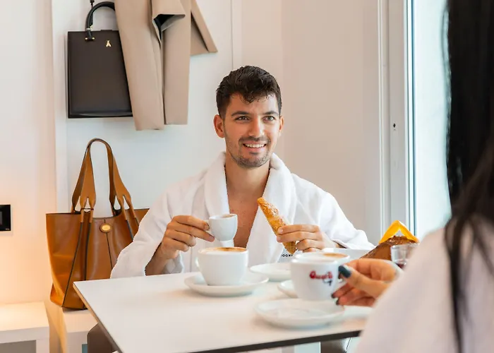 Popula - The Lifestyle Hotel
