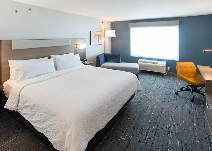 Holiday Inn Express & Suites - Moose Jaw By Ihg