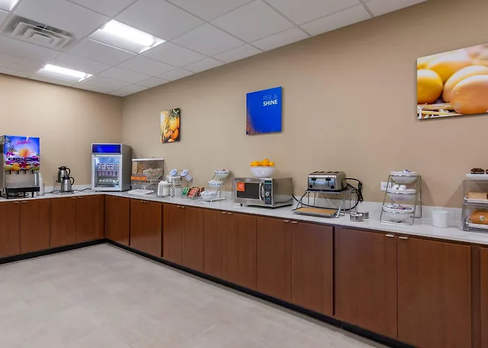 Comfort Inn & Suites Charlottesville Hollymead Town Center