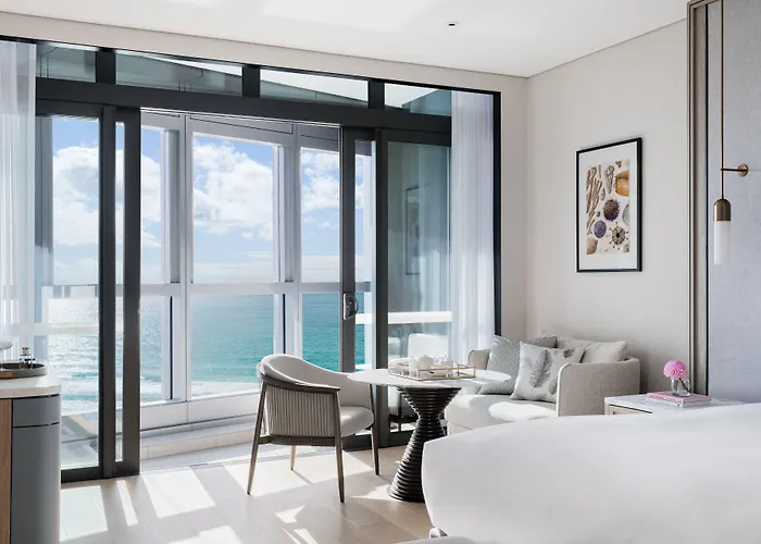 The Langham, Gold Coast And Jewel Residences