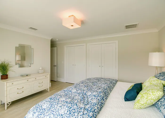 Lavish Vero Beach Escape With Pool, Patio + Dock!