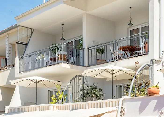 Villa Mili