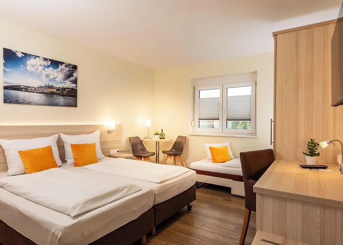 Hotel Am Wiesenweg l 24h check-in
