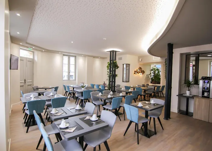 Hotel Montaigne
