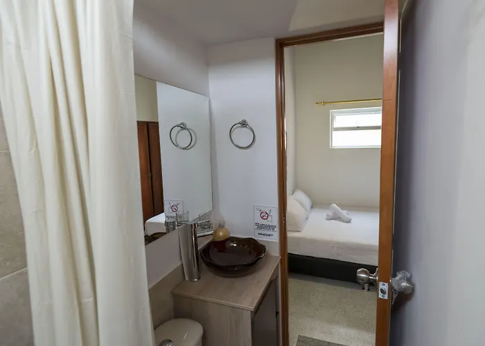 Poblado Guest House