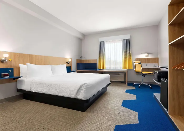 Microtel Inn Suites By Wyndham Lac-Megantic
