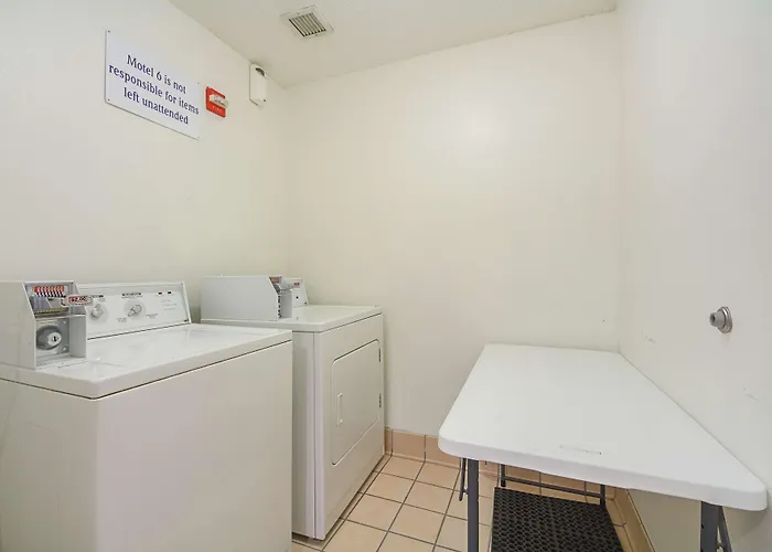 Motel 6 Dallas - Irving Dfw Airport South