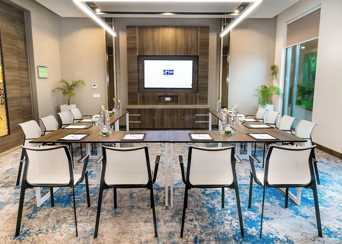 Holiday Inn Express Kolkata Airport By Ihg