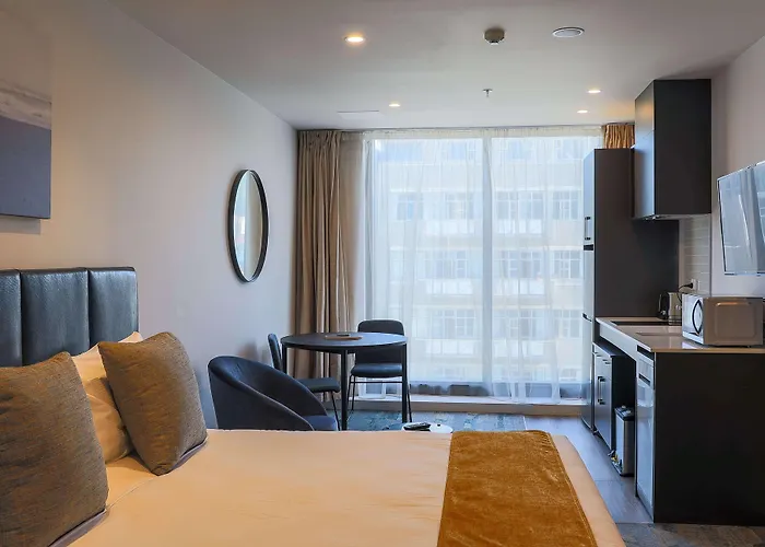 Ramada By Wyndham Wellington Taranaki Street