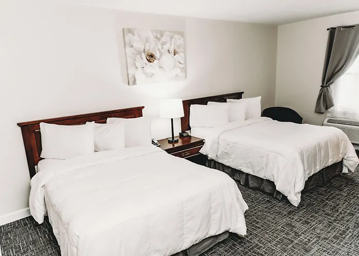 Bicentennial Inn