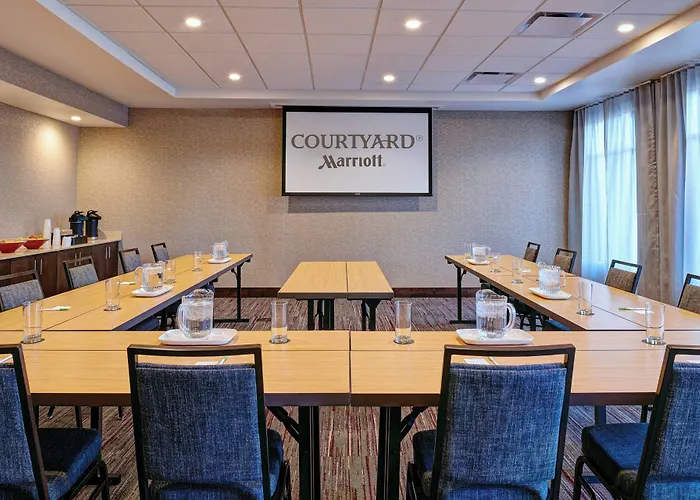 Courtyard By Marriott Jackson