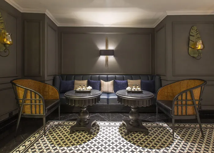 La Siesta Premium Hang Be Hanoi