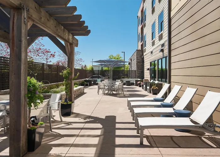 Best Western Premier Hotel At Fisher'S Landing